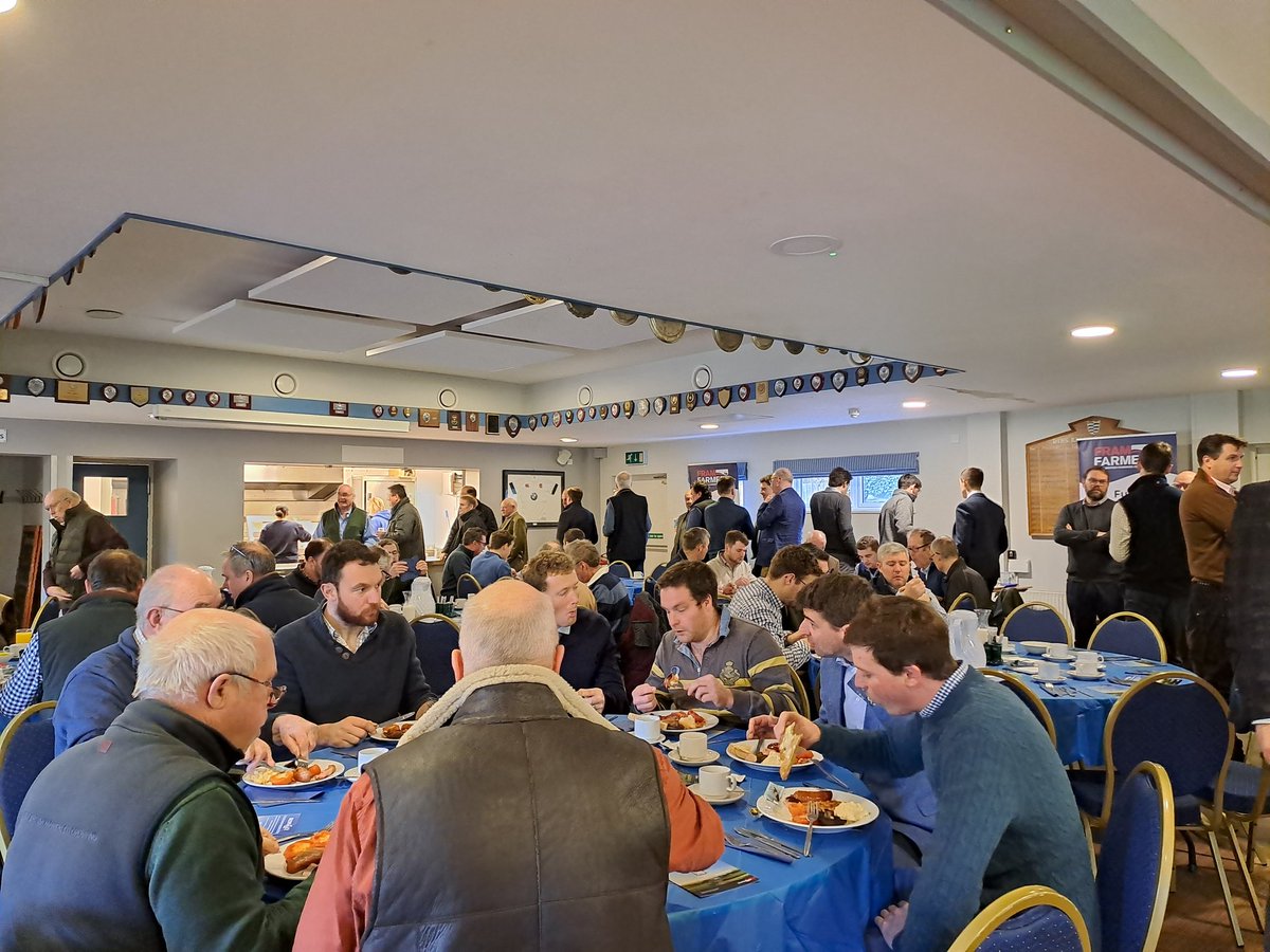 Grain Market Breakfast Meeting has kicked off well this morning 🌾
<a href="/jgwoollatt/">Jono Woollatt</a>