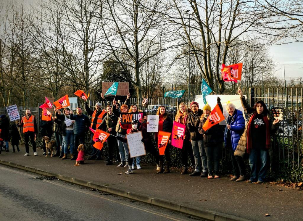 Emma Morse (@justemmamorse) on Twitter photo This morning there was an outstanding turnout for the <a href="/NEUnion/">National Education Union</a> strike at St James exeter this morning. #SolidarityWithStrikes #SaveOurSchools #payup This morning there was an outstanding turnout for the <a href="/NEUnion/">National Education Union</a> strike at St James exeter this morning. #SolidarityWithStrikes #SaveOurSchools #payup