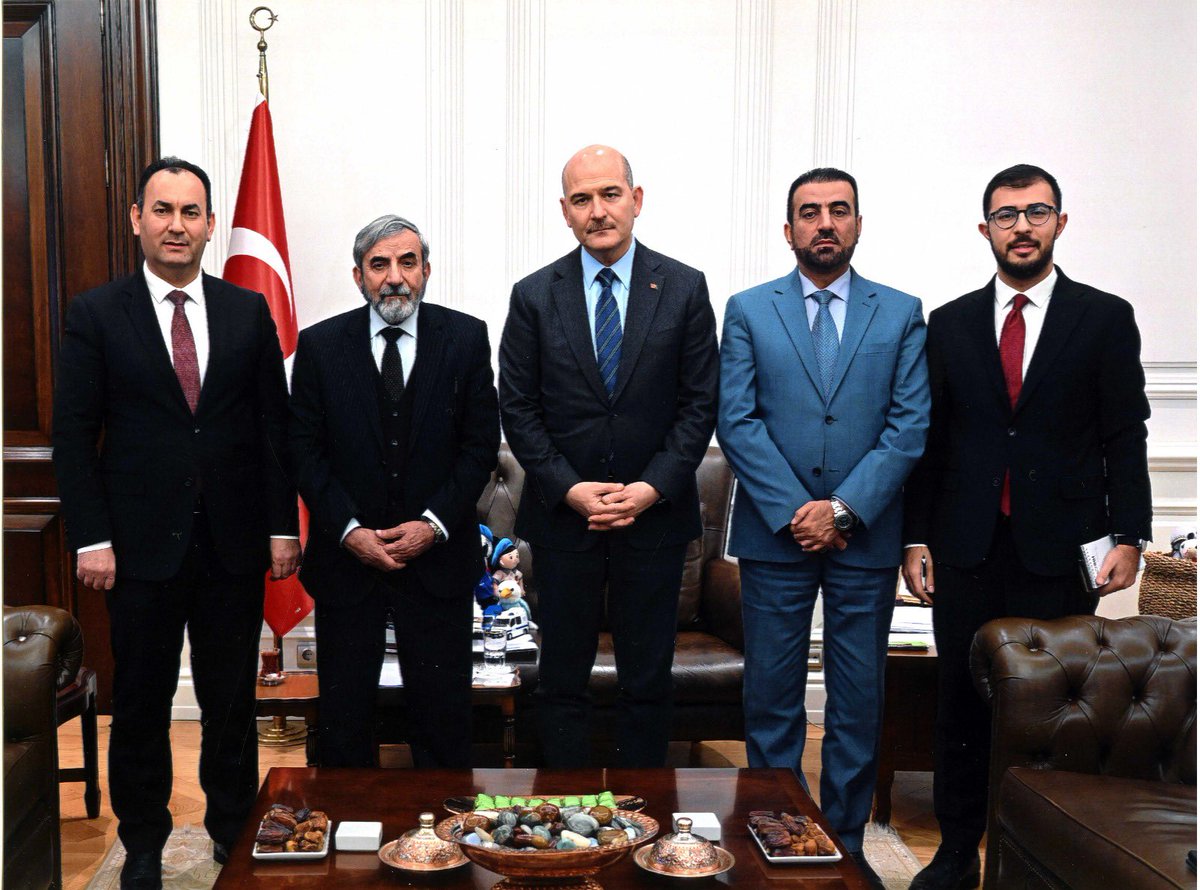 Lokman BASKADERY (@baskadery22) on Twitter photo Genel başkanımız sayın <a href="/SalahaddinMBaha/">Salahaddin M. Bahaaddin|صلاح الدين محمد بهاء الدين</a> hocanın himayesinde <a href="/TC_icisleri/">T.C. İçişleri Bakanlığı</a> bakanı Sayın <a href="/suleymansoylu/">Süleyman Soylu</a> yu makamında ziyaret ettik. Genel başkanımız sayın <a href="/SalahaddinMBaha/">Salahaddin M. Bahaaddin|صلاح الدين محمد بهاء الدين</a> hocanın himayesinde <a href="/TC_icisleri/">T.C. İçişleri Bakanlığı</a> bakanı Sayın <a href="/suleymansoylu/">Süleyman Soylu</a> yu makamında ziyaret ettik.