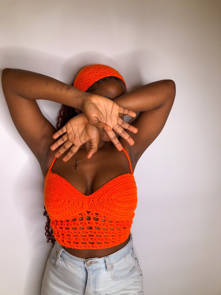temiitayoibk's tweet photo. Me ft some of my designs https://t.co/iuqxik56Jc