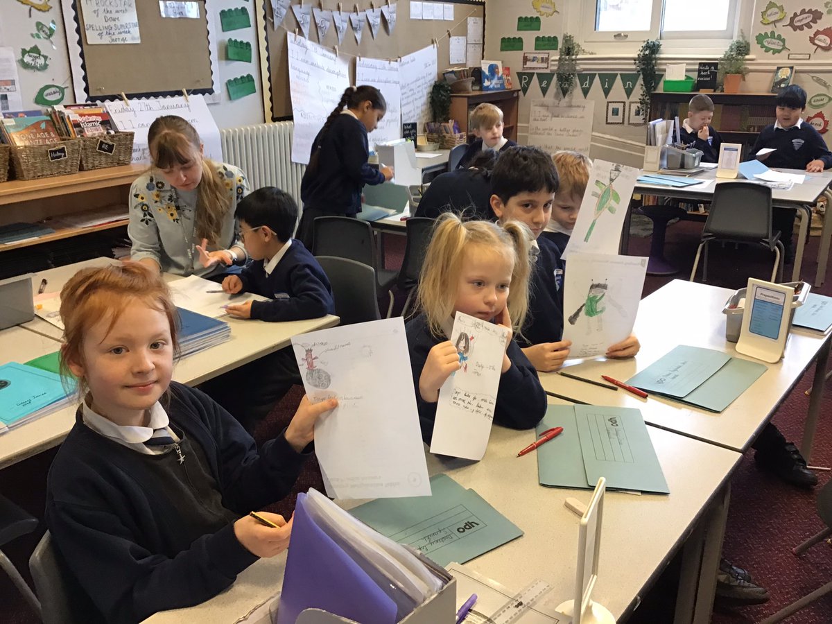 ABCPschool's tweet photo. #Class34P are creating aliens and writing sentences about their facial features in Spanish today @network_primary #ABMFL https://t.co/sheOoRRr2e
