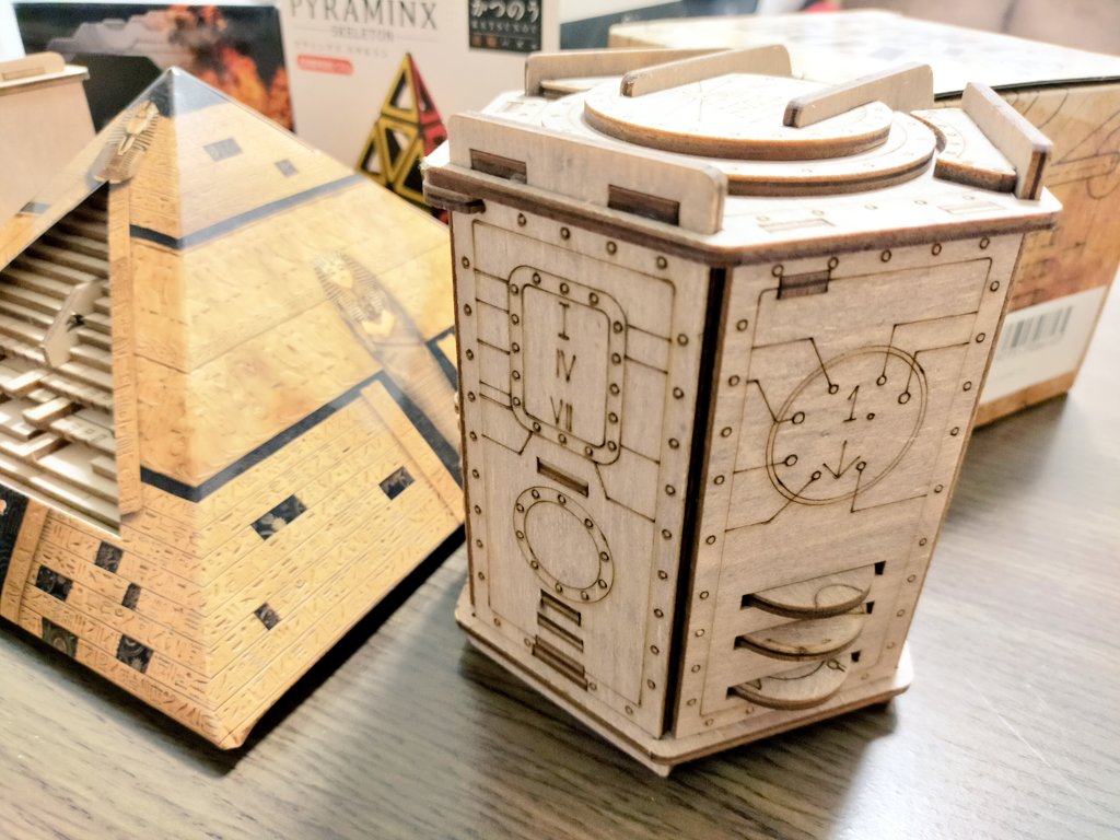 unjyoukairou's tweet photo. 30分、ほぼ全工程、ヒント……と言うか答えを見てクリア。うーん、不完全燃焼。このシリーズ苦手だわー。
#EscapeWelt #FortKnoxBox https://t.co/9NrfAvYhiy