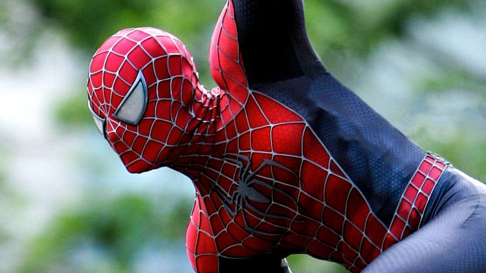 RT @StarWhovian: Name a better superhero suit than the Sam Raimi Spider-Man costume (2002-2007).

Hint: you can't https://t.co/jrdxJ8aZch