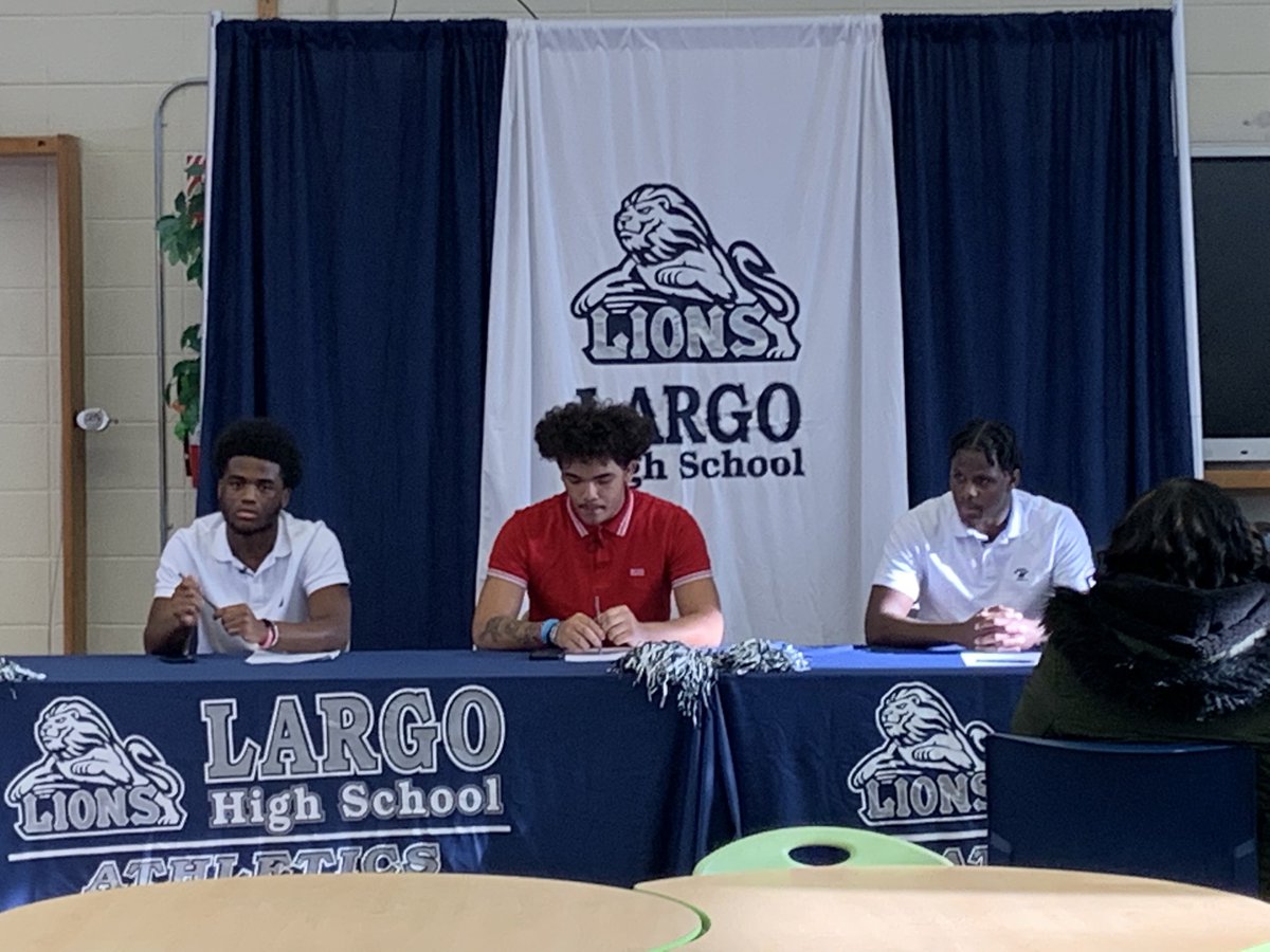 Today @LargoLionsHS and @Largo_Athletics celebrate three of our senior football players as they commit to their next journey after high school. We are proud to watch them sign their college commitment papers 🦁 #RestoringThePride