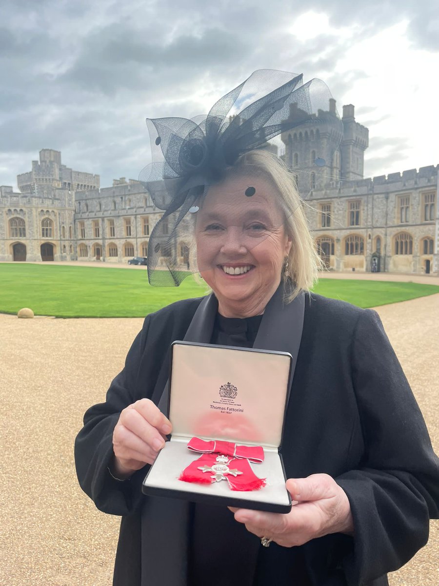 We are thrilled to announce that today our Head Principal, Pauline Quirke, has been awarded the MBE at Windsor Castle in recognition of her services to the entertainment industry, young people, and charities.⭐️ A massive CONGRATULATIONS to Pauline from all of us at #PQA.💛