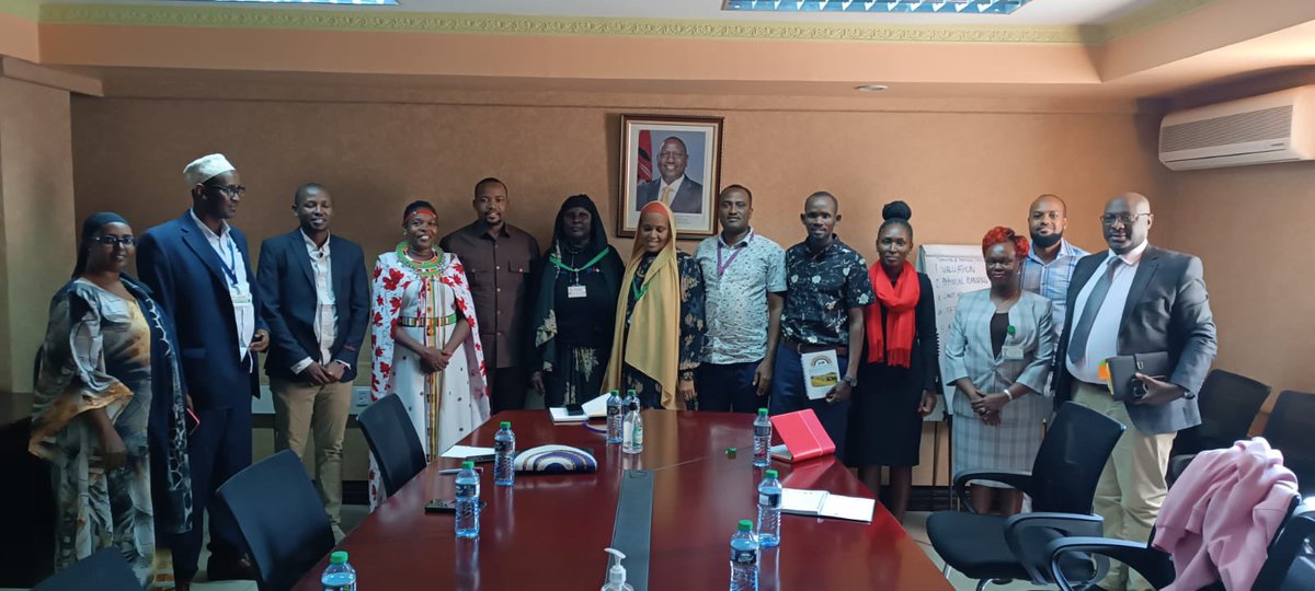 NamatiKenya's tweet image. This morning together with partners and community members, we held a successful meeting on #CommunityLand registration with the Permanent Secretary in charge of Lands Hon @nixon_korir at Ardhi House.