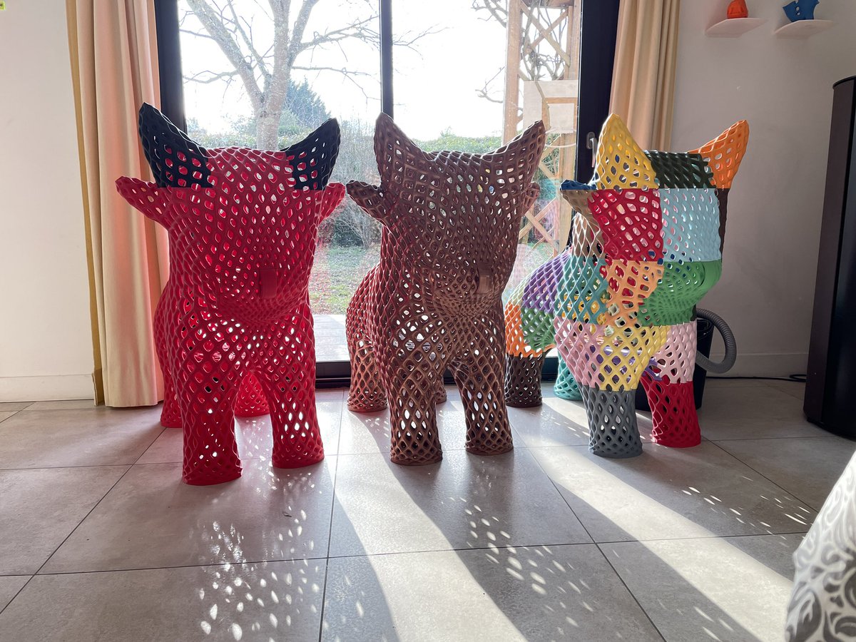 He impreso otro Toro de Pucará de 1 metro para PERU-POP.eu esta vez en multicolor #3Dprinting #3dart #3dartwork