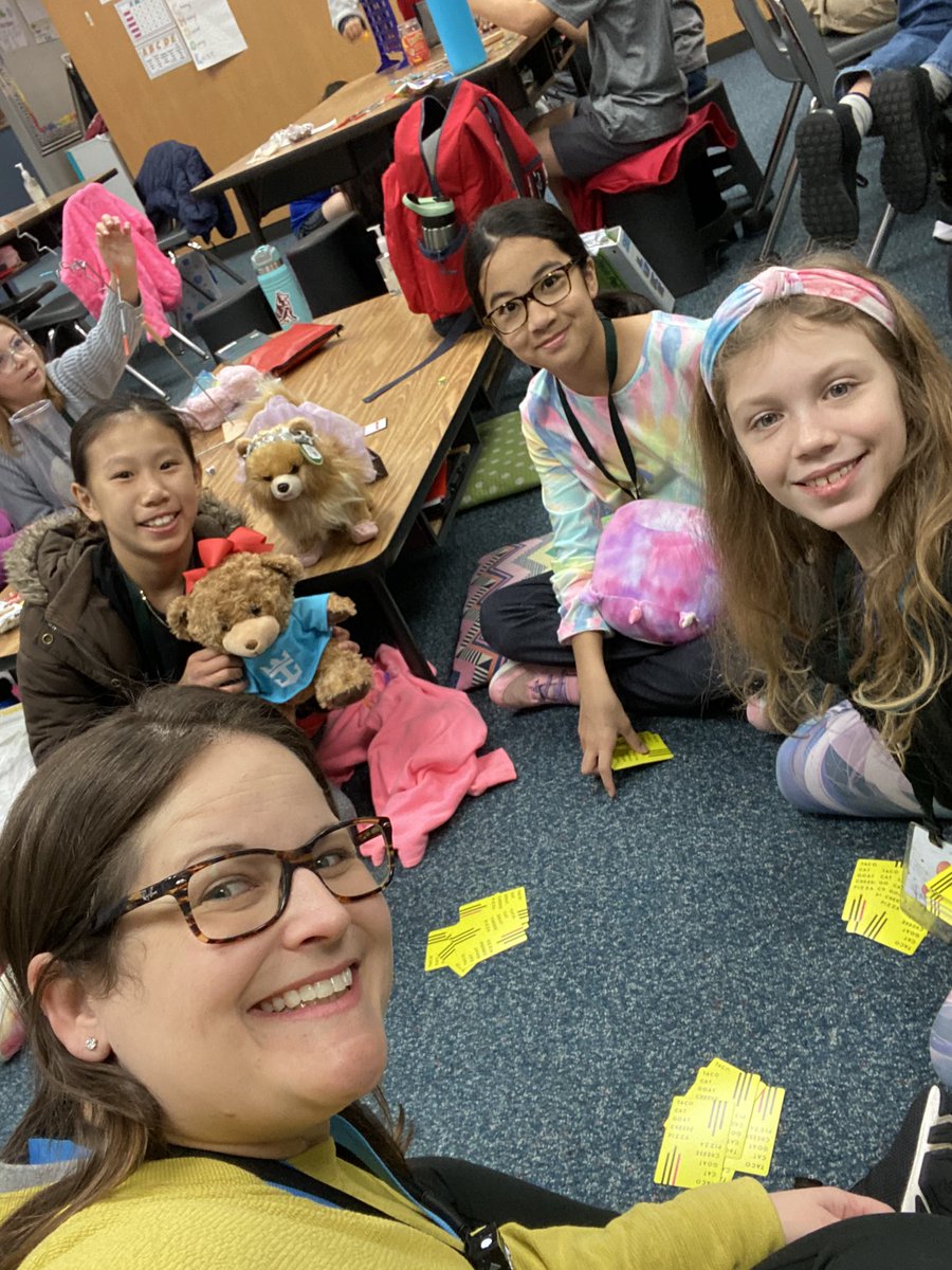 katrinamyang's tweet image. Global Day of Play is always a favorite! @SampsonElem #SampsonStrong