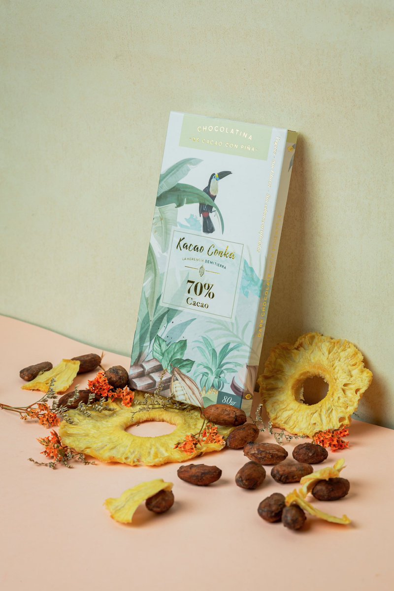 KacaoConka's tweet photo. Buenos días ☀️ ¿Que tal una Chocolatina de cacao con trocitos de piña deshidratada? ¡Pruébala! 🍫. Te va a encantar 🤤 https://t.co/HfIP7rdz6Q