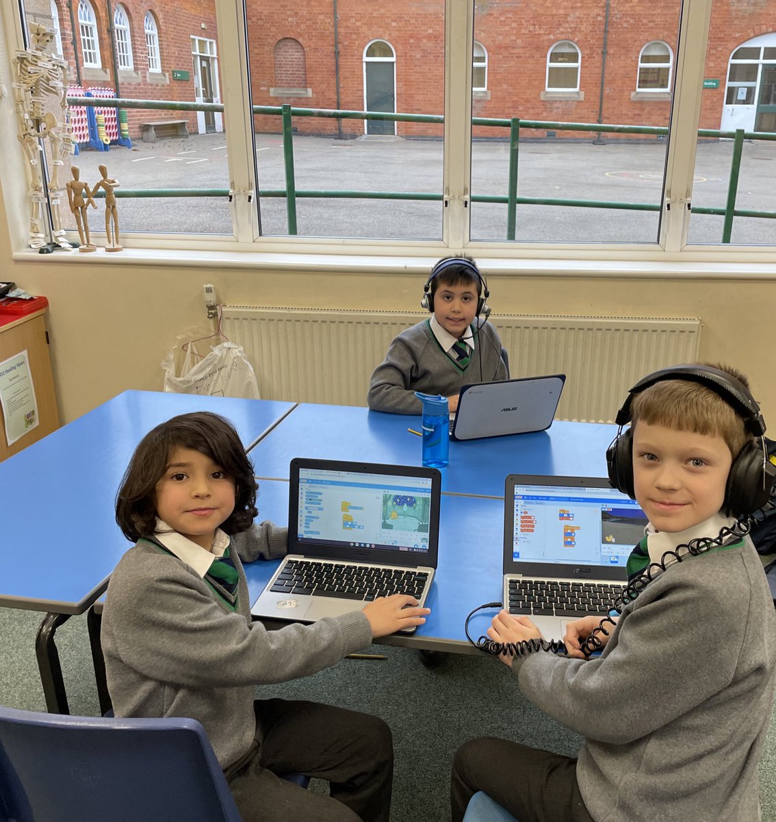 DerbyHeadOfSchl's tweet photo. More STEM today but in lessons with Year 3/4 working on coding a SCRATCH game. Well done class! #DerbyLearning @DerbyPrimary #DerbyYear3 #DerbyYear4 @DerbyGrammar https://t.co/B37ogrxaQD