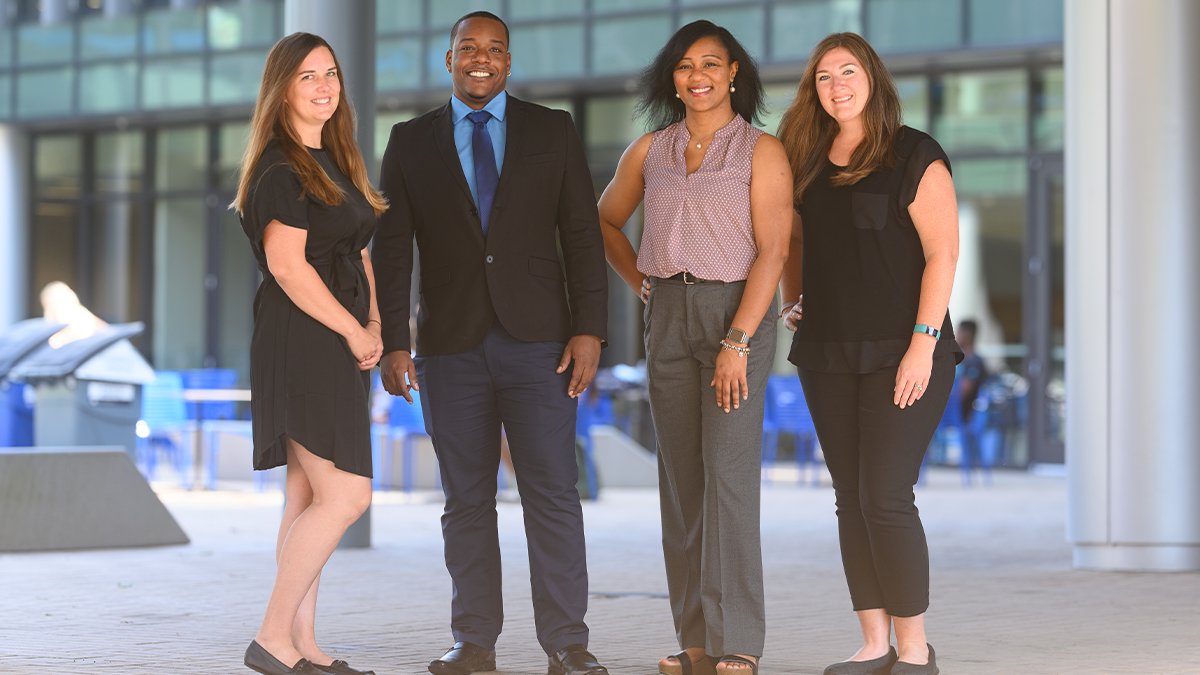 The UK CoSW job board provides an opportunity for alumni, community partners, and agencies to share and search for open social work opportunities. Check it out at socialwork.uky.edu/jobs/