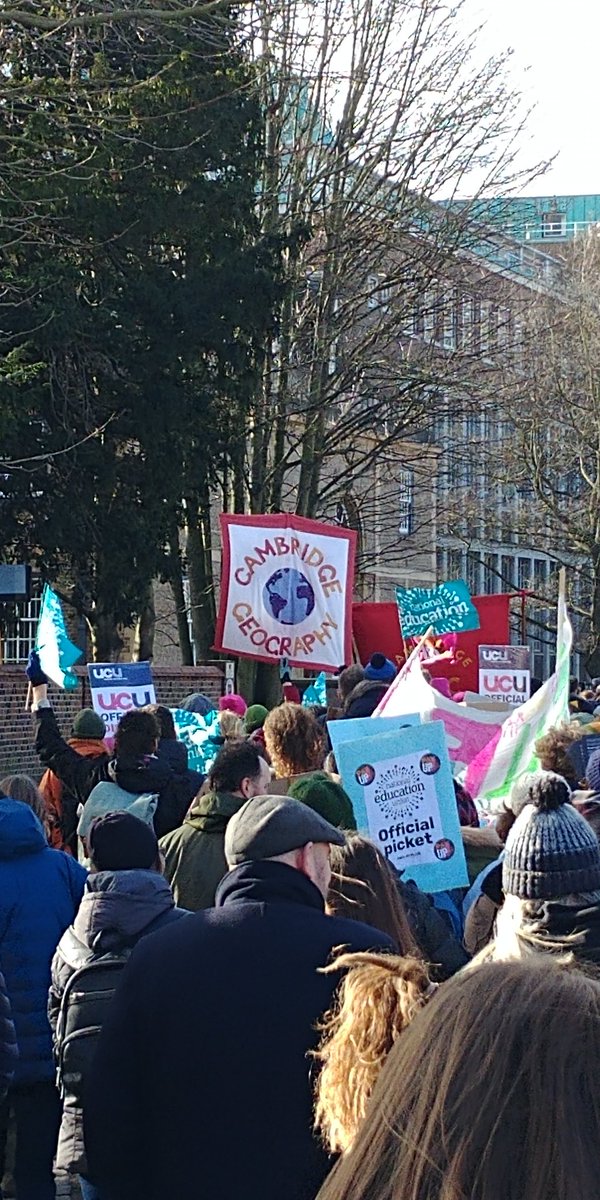 SimonBrignell's tweet image. Thousands hit the streets for the  Cambridge strike/march/rally.

Amazing turnout and atmosphere - we&apos;re going to win this! ✊🏻✊🏼✊🏾

#megastrike #strikemap #ucuRISING #SupportTheStrikes