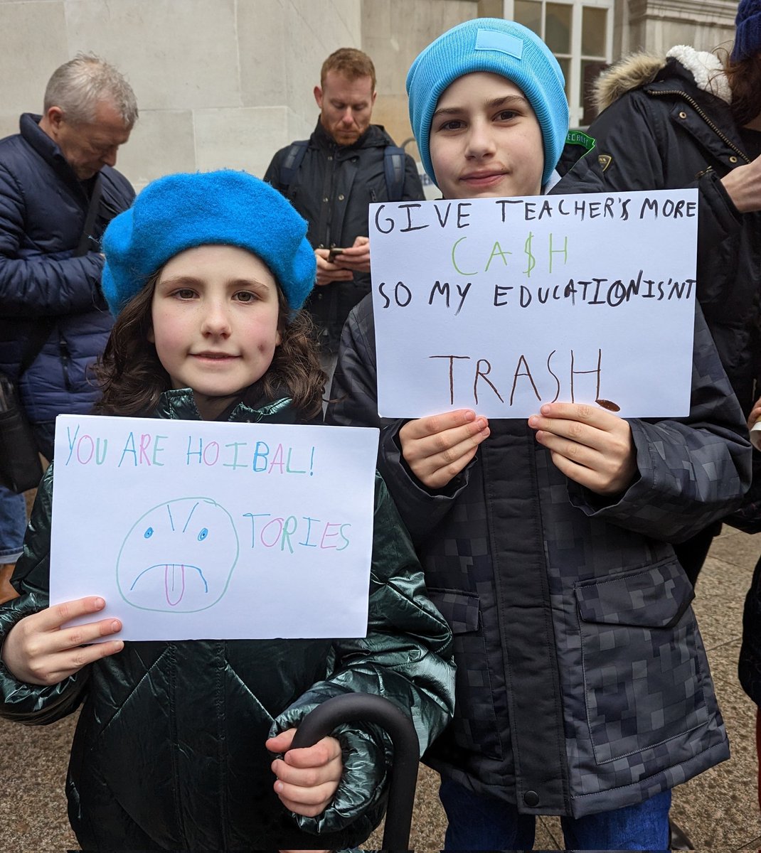 khgulliver's tweet photo. I'm always proud of the kids I teach but today I got to be extra proud to teach my own kids about the importance of striking and the strength of people and community. Great turnout #manchester #NEU #strikes https://t.co/z7TBVaZjfE