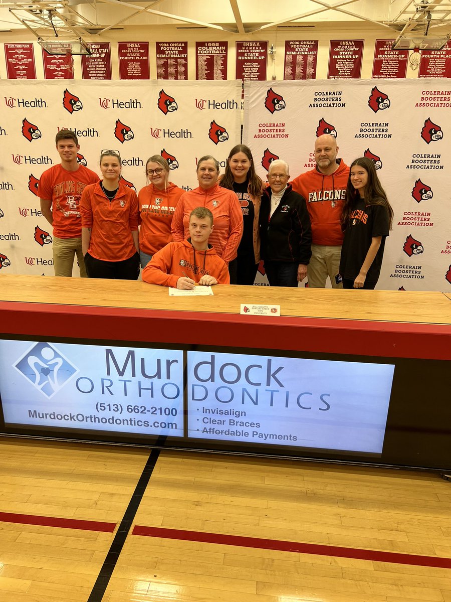 Congratulations <a href="/willschutte29/">Will Schutte</a> signing to BGSU this morning!! #Falcons