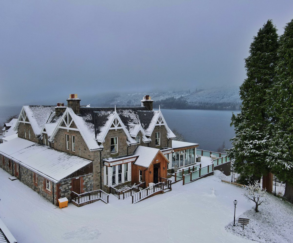 blacksheephotel's tweet photo. This February, treat your special someone to an unforgettable getaway in the heart of Scotland's breathtaking Highlands. Nestled on the shores of Loch Lochy, The Whispering Pine Lodge. ❤️
#scottishhighlands #romanticgetaway #valentinesday #twonightstay #scotland #wintervibes https://t.co/7oS0PLrPKQ