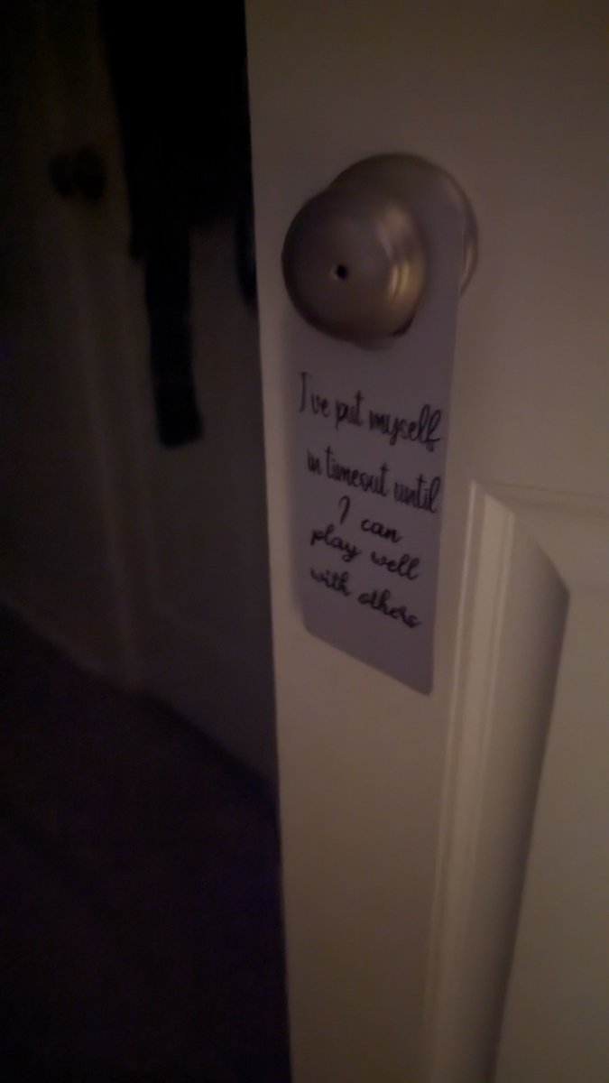 i_c_crazy_matt's tweet photo. So, I received this sign from a friend that had an extra. Now my small fry and I are in a battle for where it belongs. She let me look for it for 5 minutes last night before she told me that she didn't put it out yesterday. #funny #battle #CanNotLose #NeverADullMoment https://t.co/BuGYJrpn76