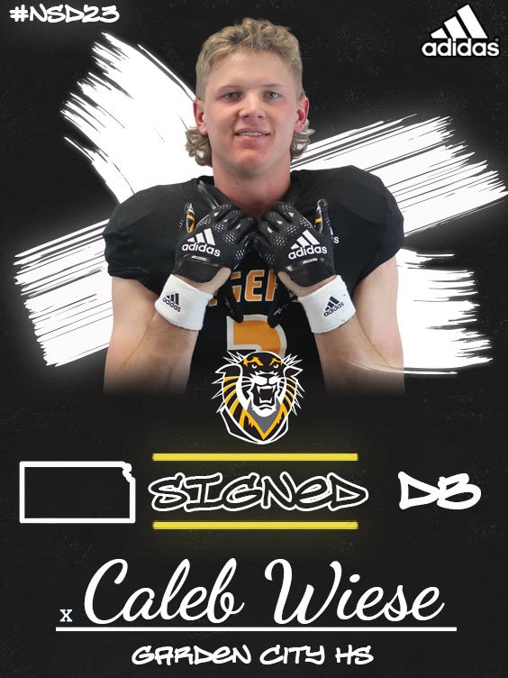 FHSU Football tweet media