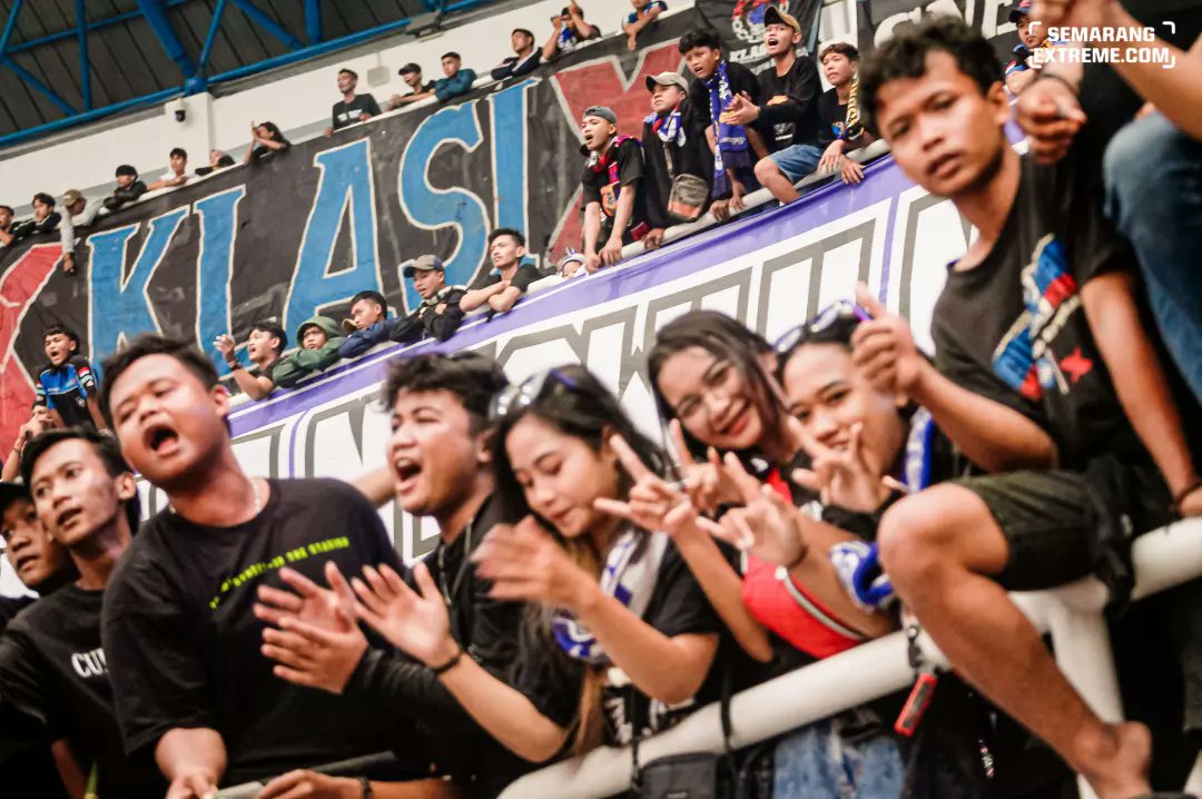 klasix2011's tweet photo. "SEMARANG EXTREME"

📷 @Snex_Media
 _
#psis #psissemarang #snex #semarangextreme  #snexklasix https://t.co/kBoON6st0k