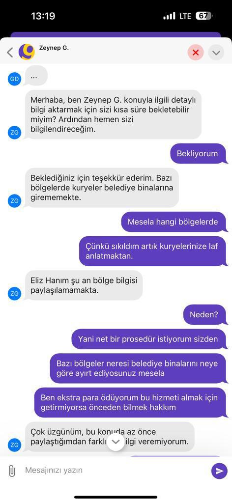 ElizMelu's tweet photo. Ben çok merak ediyorum sizin cevabınızı? Telefonda farklı yazışmada farkı, burdan ne diyeceksiniz acaba? @getir Kuryeleriniz herkesin girebildiği Belediye binalarına girebiliyor mu? Eğer giremiyorsa bunu satın alma öncesi belirtmeniz gerekmiyor mu? Prosedürünüz nedir? https://t.co/ZjK47RVMoO