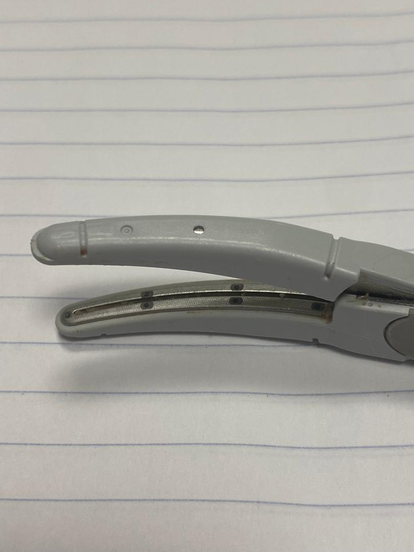 🧵regarding some observations about the LigaSure device. In December 2022,  I accidentally dropped this one on the ground when setting up for an (ope -  Thread from Ron Barbosa MD FACS @rbarbosa91 - Rattibha