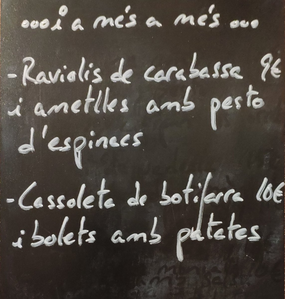 barriteca's tweet photo. ...platillos, platillos, platillos... mmmmmmm!!😋⚡️🚀 https://t.co/jJWEf51tTY
