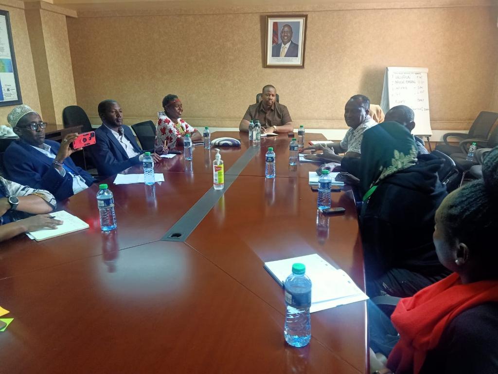 EileenWakesho's tweet image. Great deliberations on #CommunityLand with the PS Lands Hon. Nixon Korir.