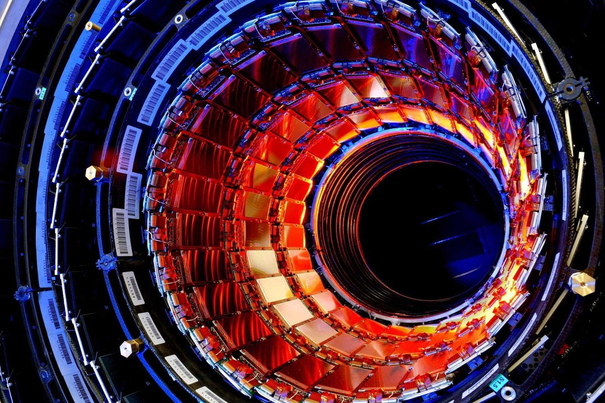 The #EITC/QI/QIF Quantum Information Fundamentals (part of #EITCA/IS) attests expertise in #Quantum Computation and Communication, #Qubits, #Entanglement, Quantum circuits, #Teleportation, #Shor and #Grover algorithms, #BQP, #CHSH, #QKD and #Decoherence.

eitca.org/certification/…