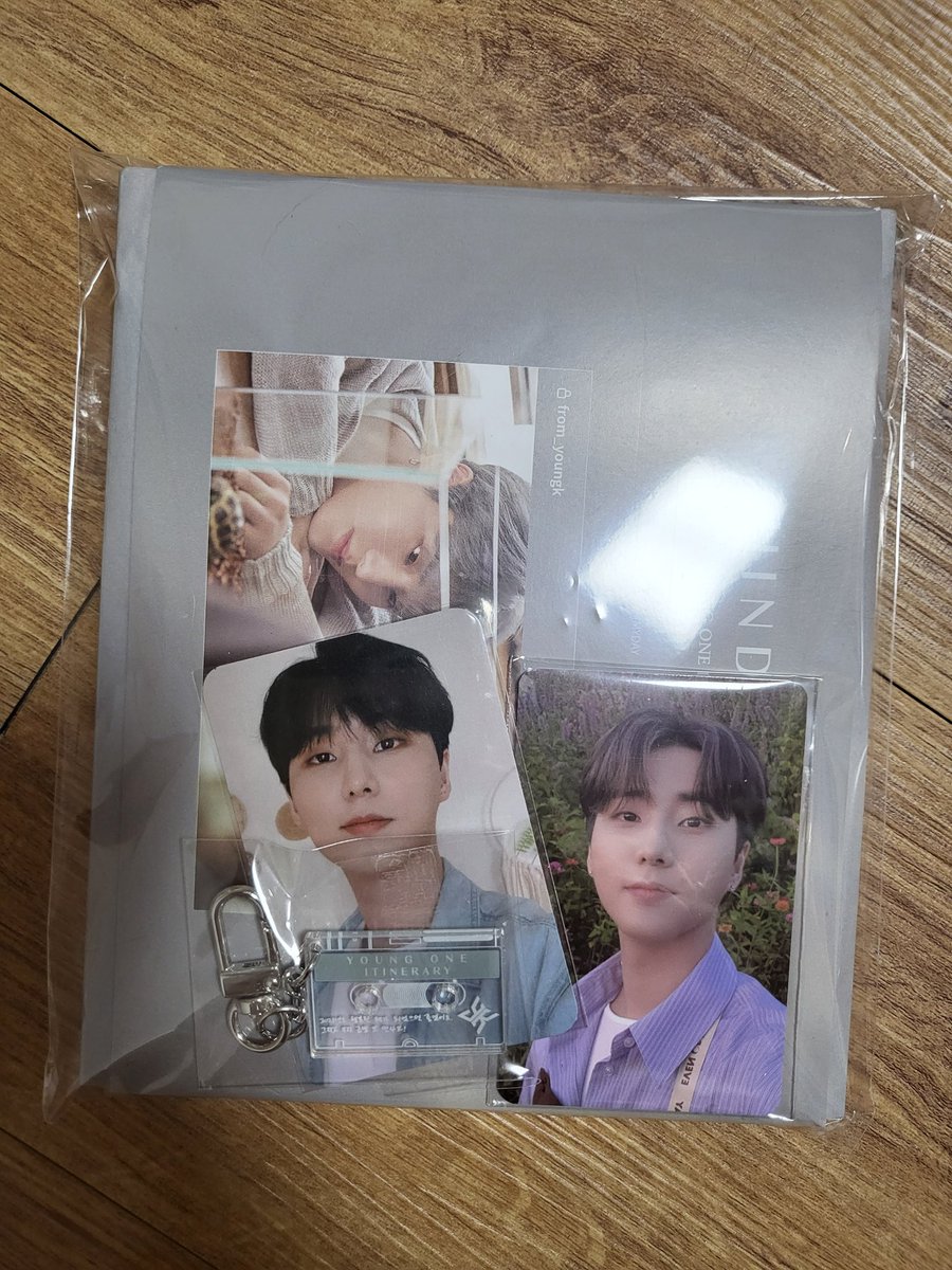 영원 에세이3 RT 이벤트 합니다! 당발은 낼 영현시에 하겠습니다! 해주는 사람이 있을련지.. ㅎ

#RT_EVENT #영원에세이3