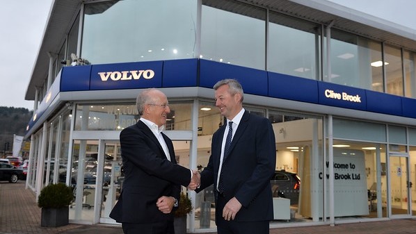 MotorTrader (@motortradermag) on Twitter photo NEWS @CliveBrookVolvo sells Volvo dealerships to <a href="/RayChapmanVolvo/">Ray Chapman Motors Volvo</a> bit.ly/3jmXkzi @DaveKendrickUHY NEWS @CliveBrookVolvo sells Volvo dealerships to <a href="/RayChapmanVolvo/">Ray Chapman Motors Volvo</a> bit.ly/3jmXkzi @DaveKendrickUHY