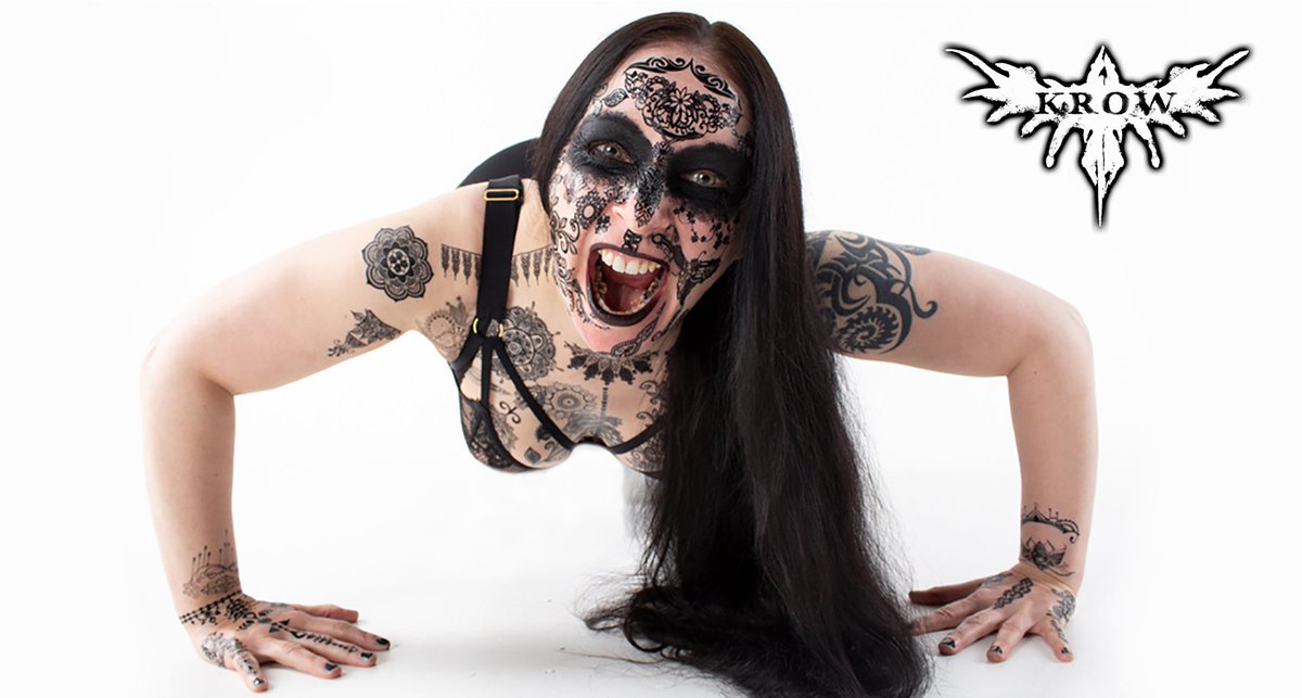 It's 2023! We're in the studio working on Katharsis.. I may or may not have written another new song.
Just trust your Mama Krow it'll be worth the wait, my beauties!!
🖤😈🎵🎤🎵😈🖤 

#music #metal #womeninmetal #Krow #industrial #womeninmusic #recordingartist #writing #album