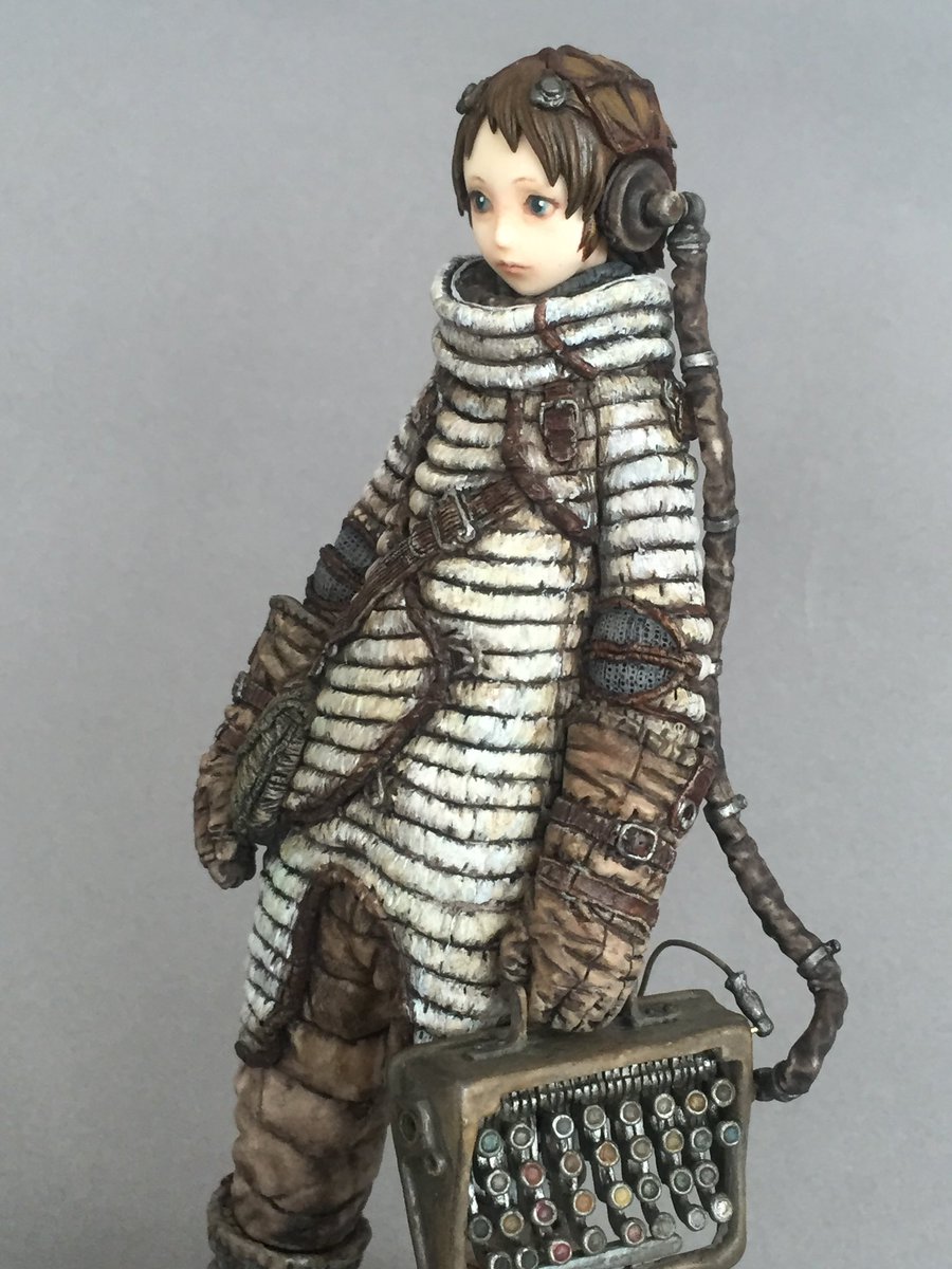 amamodeling's tweet photo. It is a garage kit called Sinker. The face was painted with lacquer paint suffless, the rest was painted with DUO, an oil paint that is soluble in water. https://t.co/xXdbTDdPtl