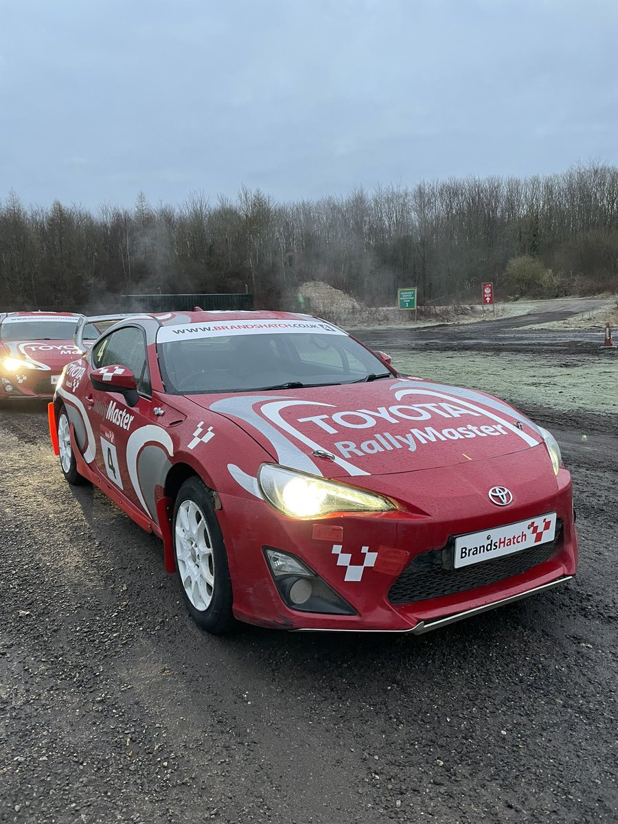 JB_Motorsport_'s tweet image. New day. New month. 

No racing in these months but Instructing started back up again! 

Good # fun to keep the reflexes up and remember what way to drive round the circuit 😳🤣

Which one is your favourite? 

_________________________

#motorsport #instructing #bmwm4 #gt86 #work