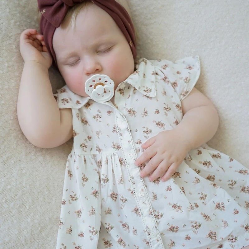 mikuco__ak's tweet photo. 【Jamie kay】Posie Short Sleeve Set - Mini Sweet Magnolia
可愛いお花柄セットアップ
それぞれ他のお洋服とのコーディネートもしやすいシンプルな形
4yまでサイズあります❗️
https://t.co/txt5OVWejE
#mikuco
#Jamiekay https://t.co/MLWeIGPCQ2