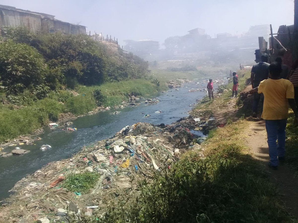 Let us all run/walk for our waters. I will walk for the Nairobi River. @minaguli #worldwaterrun #runblue