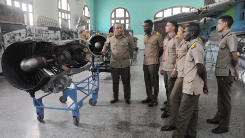 FAR Cuba felicita al ITM José Martí, primer centro de nivel superior creado después del Triunfo de la Revolución, se fundó por el Comandante en Jefe el 1 de febrero de 1967.
 #PuebloUniformado 
#JuntarYVencer