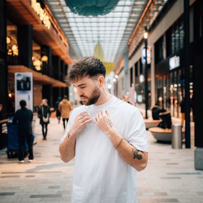 JonaSelleMusic's tweet photo. #NeuesProfilbild https://t.co/1r8OdIJcsJ