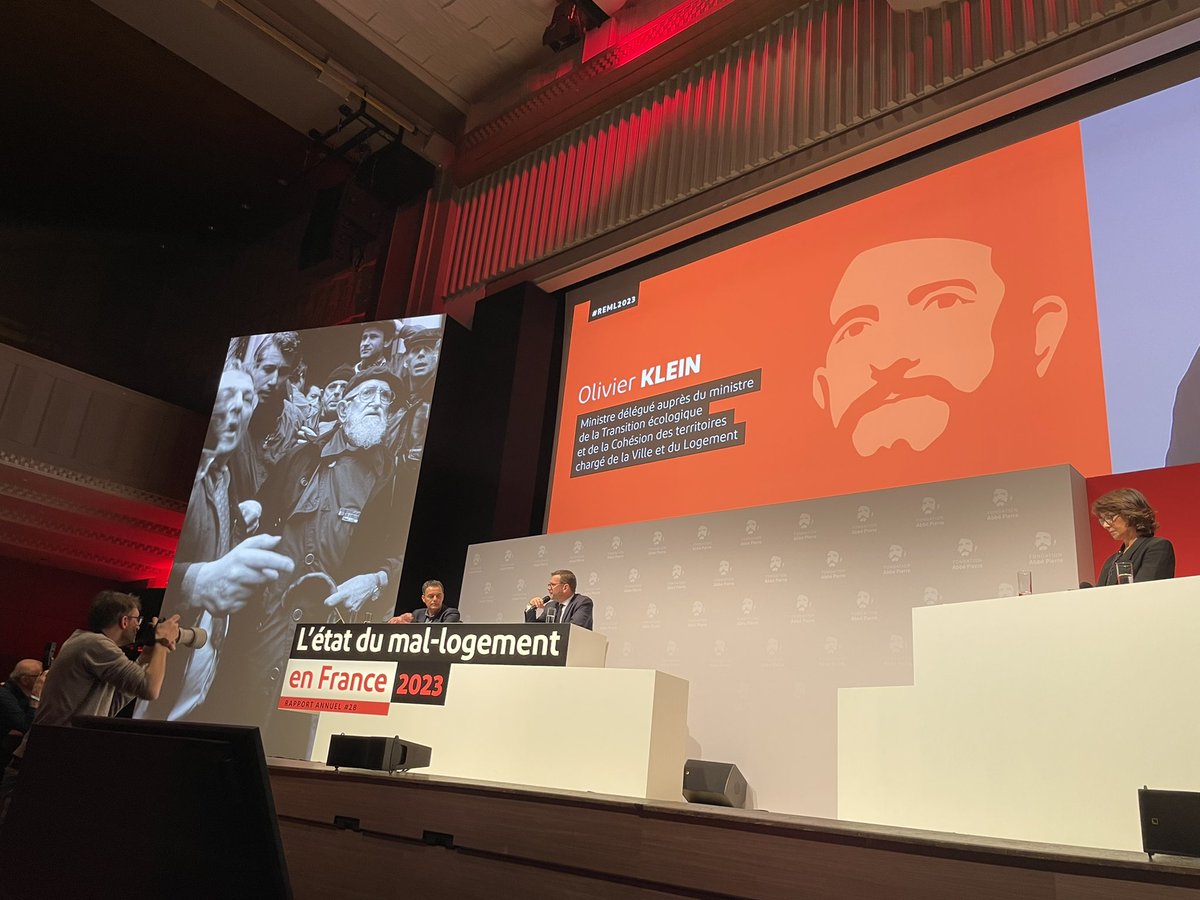 Merci <a href="/OlivierKlein93/">Olivier Klein</a> de rappeler le rôle essentiel des #HLM. Mais alors pourquoi gvt ne revient pas sur les erreurs de 2017/18:#APL #RLS #TVA…❓ ne pas mobiliser plus le foncier public❓maintenir ces dépenses publiques pour des logements sans obligation sociale❓#REML2023