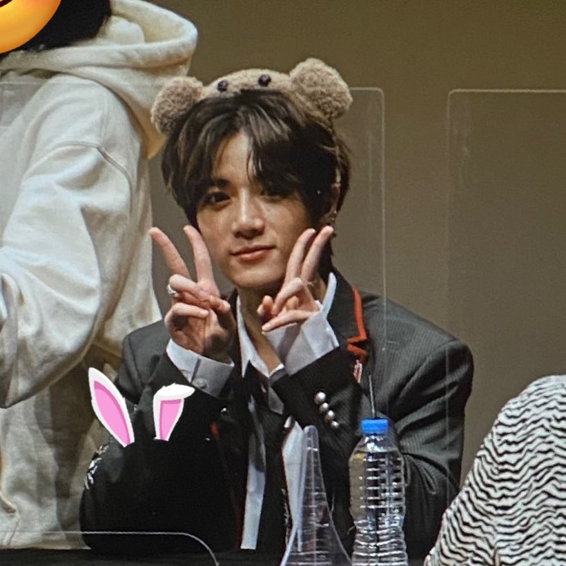bearnyangz's tweet photo. the bear and the cat headbands https://t.co/Dtnwm6qTDy
