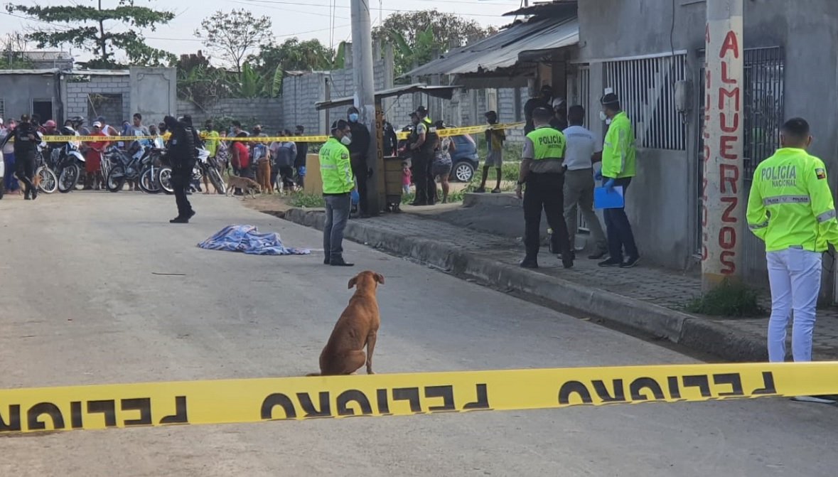 24HorasGYE's tweet image. 170 muertes violentas en la zona 8 se registraron en Enero. 70 asesinatos más que en Enero de 2022.