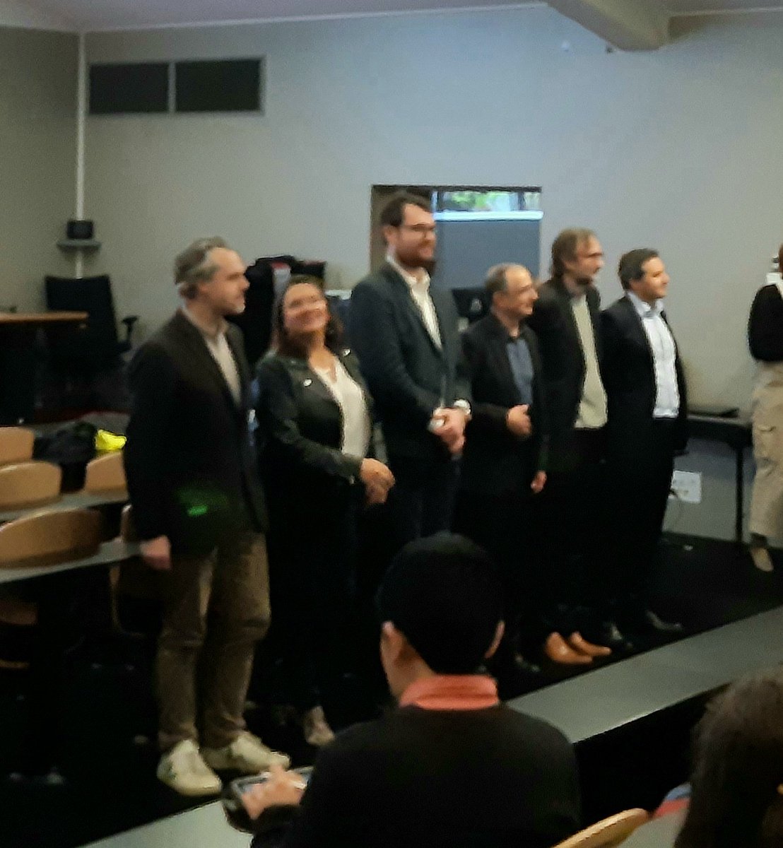 Nicolas Perrin (@nicoperrin) on Twitter photo Après les conférences de <a href="/AntoineGuillou/">Antoine Guillou</a> Adjoint ala #Maire de <a href="/Paris/">Paris</a>, @BenjaminGestin DG <a href="/eaudeparis/">Eau de Paris 🚰</a> et Isabelle Quainon #DRH adjointe de <a href="/veolia/">Veolia</a>, les conférences de Stéphane Wuilque de la <a href="/sadecgth/">Groupe SADE officiel</a> et <a href="/YannickRATTE/">RATTE Yannick</a> sur le défi "sobriété et adaptabilité" Après les conférences de <a href="/AntoineGuillou/">Antoine Guillou</a> Adjoint ala #Maire de <a href="/Paris/">Paris</a>, @BenjaminGestin DG <a href="/eaudeparis/">Eau de Paris 🚰</a> et Isabelle Quainon #DRH adjointe de <a href="/veolia/">Veolia</a>, les conférences de Stéphane Wuilque de la <a href="/sadecgth/">Groupe SADE officiel</a> et <a href="/YannickRATTE/">RATTE Yannick</a> sur le défi "sobriété et adaptabilité"