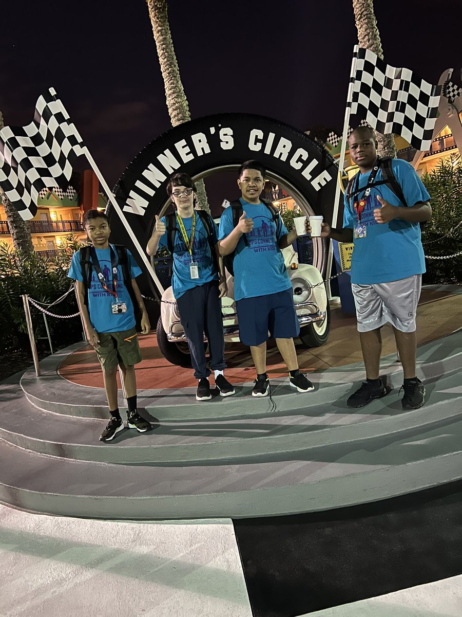 BowserBullpup's tweet photo. Disney Day 2 with my Bullpups!  Magic Kingdom here we come. Thank you @CopsKidsMagic. Let’s do this!!❤️@EVSCGlenwood @EVSC1 https://t.co/pydK3pbolq