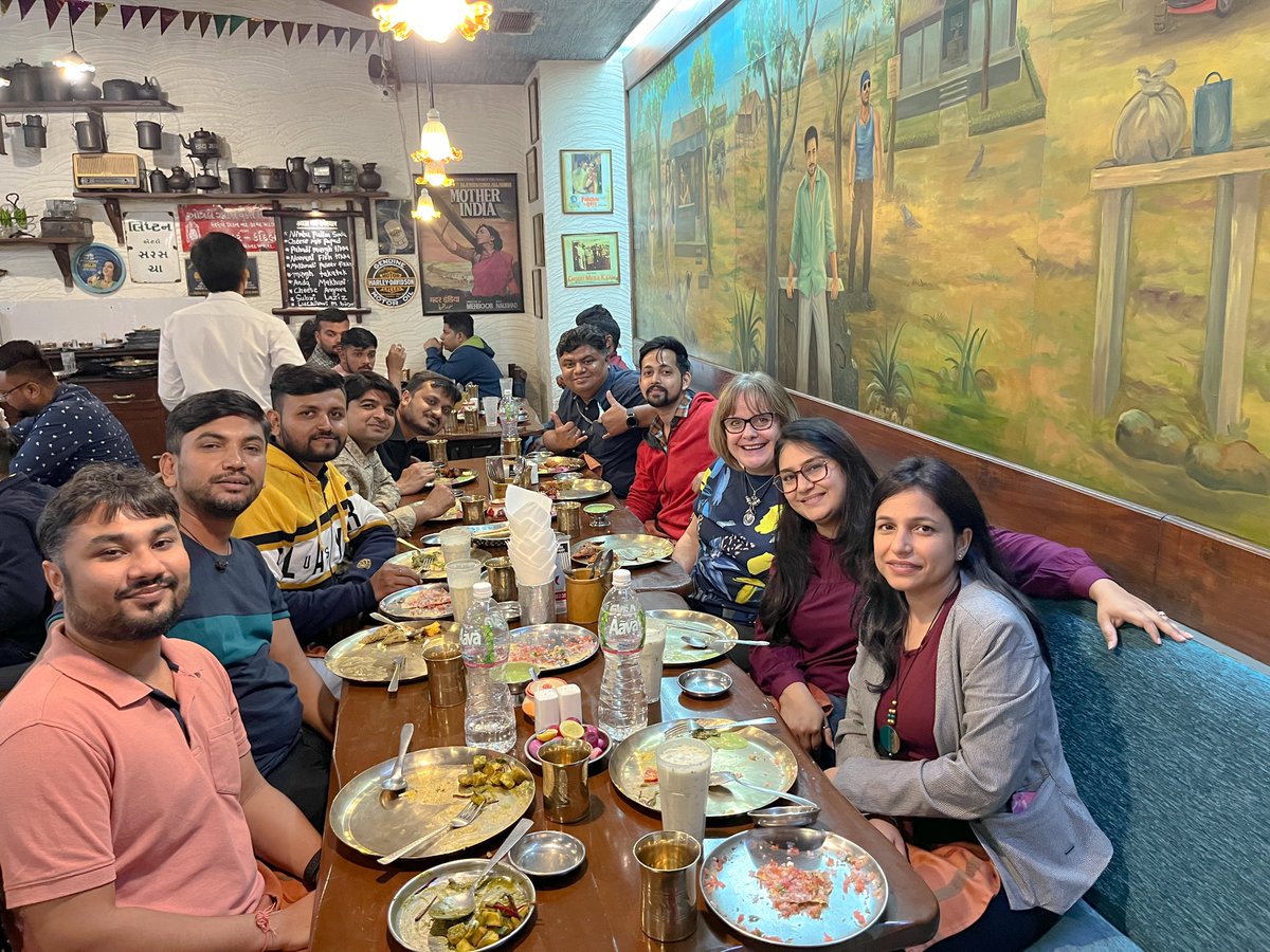 flydocs's tweet image. Last week our Technical Services team in India and General Manager, Joretha Augostine, met for a #leadership #collaboration session, where they explored the priorities for the year ahead, to build on the business success and customer satisfaction company goals.

#lifeatflydocs