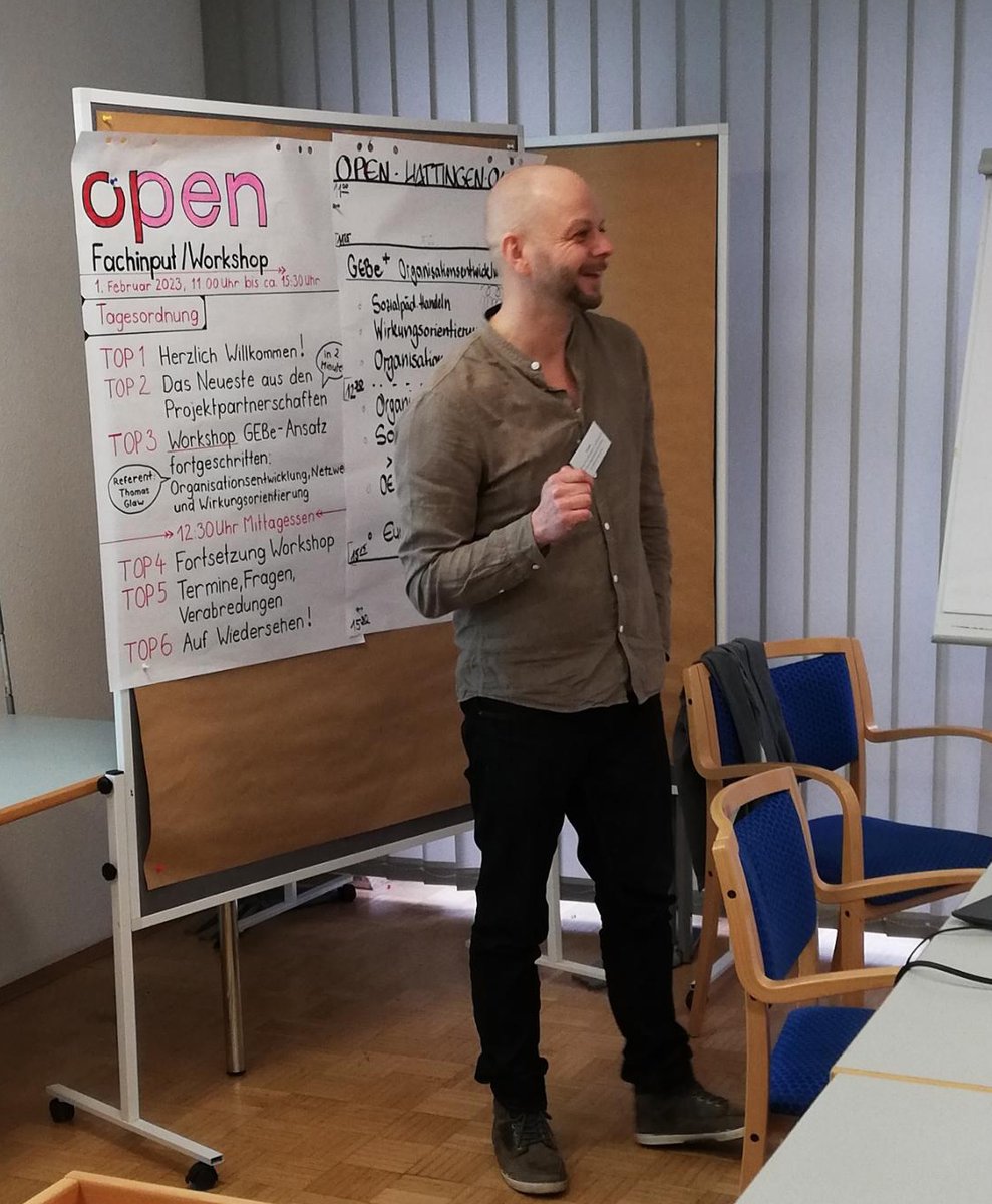 Transfer_pB's tweet photo. Im Transferstellen-Projekt „OPEN – Offene #Jugendarbeit &amp; #politischeBildung gemeinsam engagiert“ geht es heute in einem Workshop @JuBi_Welper mit Thomas Glaw um #Organisationsentwicklung, #Netzwerke &amp; #Wirkungsorientierung. Wir freuen über den Input und den Austausch! #OKJA https://t.co/bhLCftKp2h