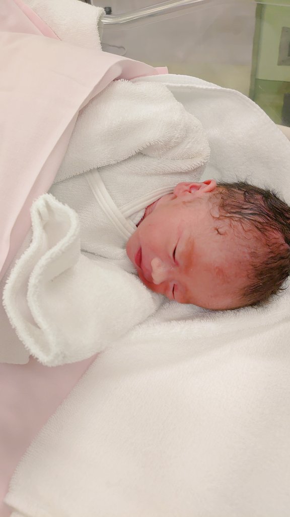 ShinmKeim's tweet photo. 本日無事お腹の子に会うことができました🥺
とてもとても元気な男の子です👶

#ひとりごと https://t.co/PEAC9KFbm5