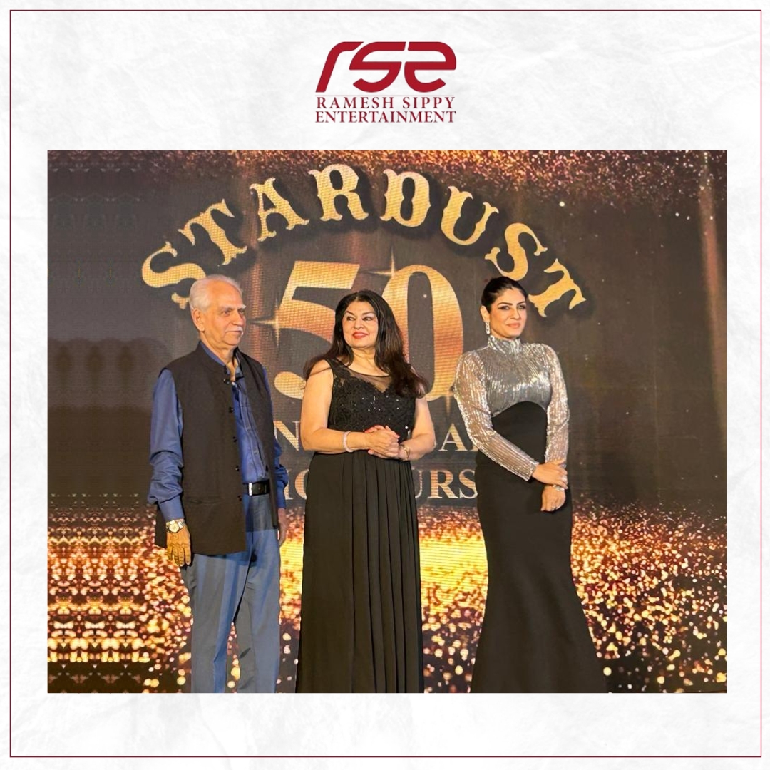 Our Aranyak Heroin @TandonRaveena looking ravishing at #stardustawards2023 along with our founders @rgsippy @kiranjoneja
. 
. 
. 
. 
. 
. 
#rameshsippyentertainment #rameshsippy #kiranjoneja #raveenatandon #stardust #award #awardfunction #aranyak