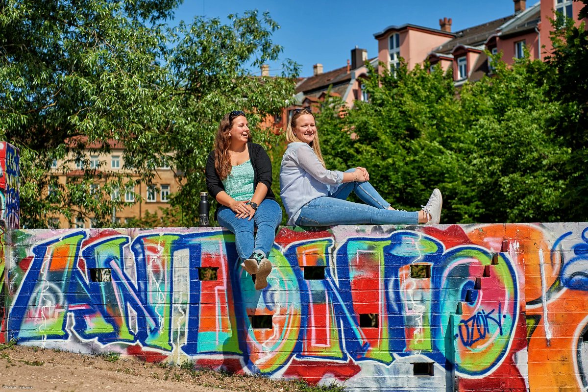 VisitFranconia's tweet photo. Lust auf #Urlaub jenseits des #Mainstreams? Unser #Feature steckt voller #Tipps für eine #Tour durch das „verborgene“ #Franken. Abseits der ausgetretenen #Pfade gibt es in Franken zahlreiche #Highlights zu entdecken.
#ViitFranconia #ReiselandFranken
https://t.co/IDwwTv3RLV https://t.co/zwRwguwpva