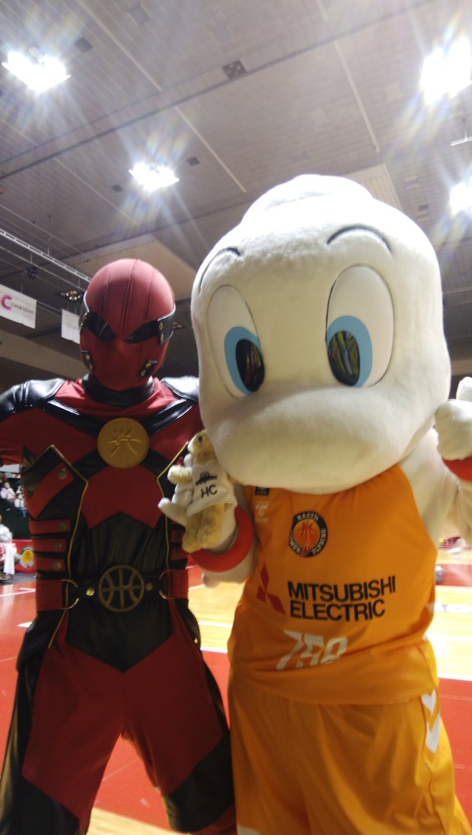 tukadbagus's tweet photo. 名古屋遠征2DAYS
結果は1勝1敗だったけど、すべてが楽しかった😆

#名古屋ダイヤモンドドルフィンズ
#ドルフィンズアリーナ
#ディーディー
#レッドル
#行天貴之
#二村春香
#DJmami https://t.co/qaU0ADVGFp