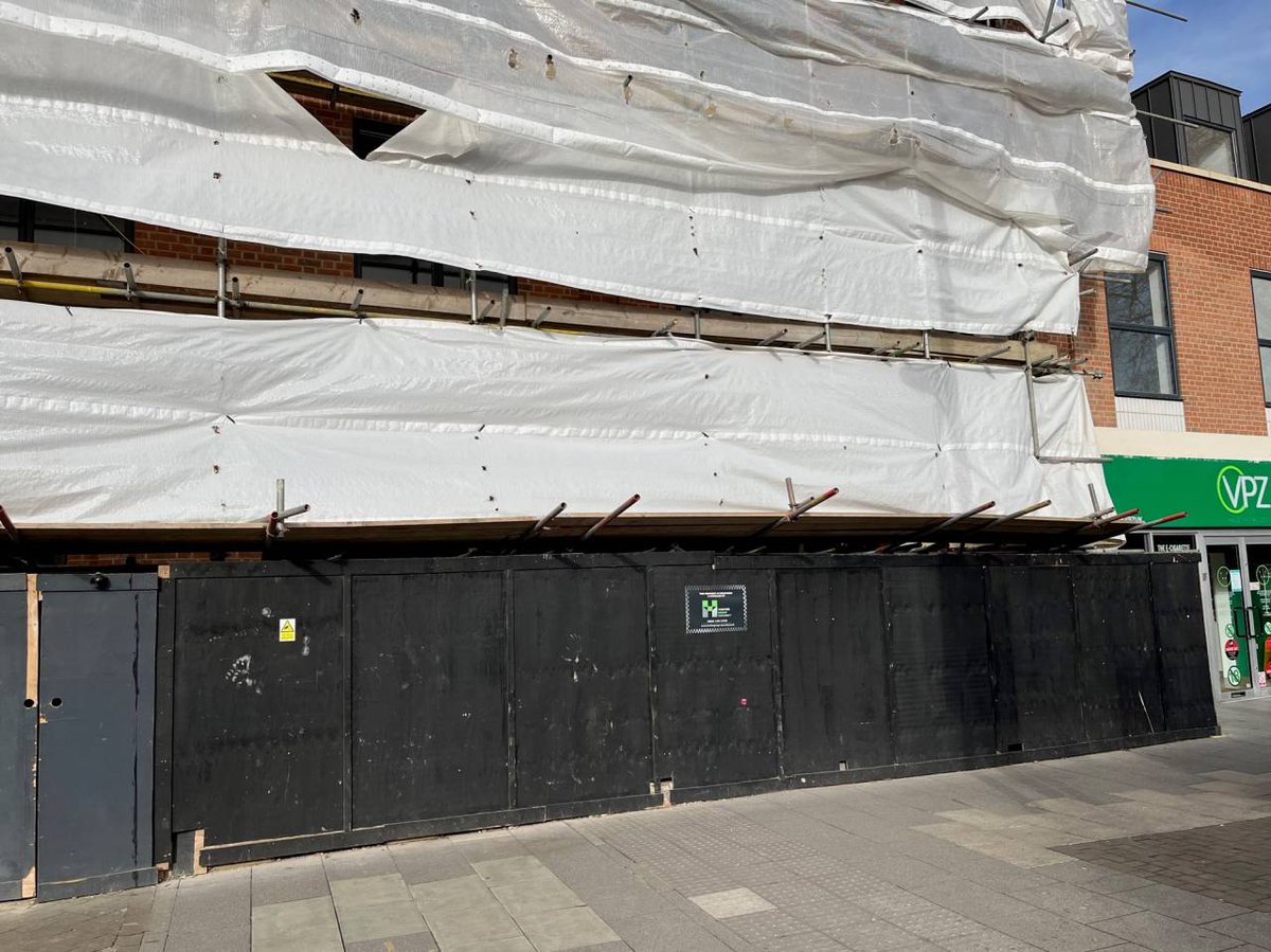 massandco's tweet photo. New to the market - Retail/Class E in BRENTWOOOD https://t.co/WQl1lTB1RA #retailproperty #shopstorentinbrentwood #brentwoodretail #highstreetbrentwood https://t.co/tGOxjhnSKd