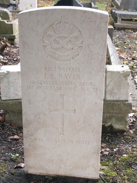LockleyFrank's tweet image. #Onthisday. Private John Edward Naven of the South Staffordshire regiment died on 1st February 1916 age 37. He died in the Red Cross Glen Hospital in Southend on Sea. He is remembered in his home town of Willenhall near Wolverhampton in St Giles Churchyard.  #EOHO @CWGC.
