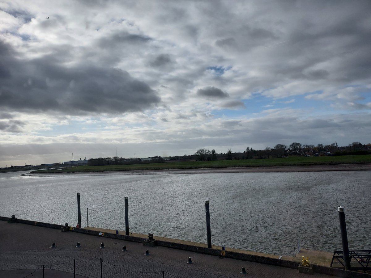 Another big #Norfolk sky over the river today with some dramatic clouds! #KingsLynn #LoveWestNorfolk